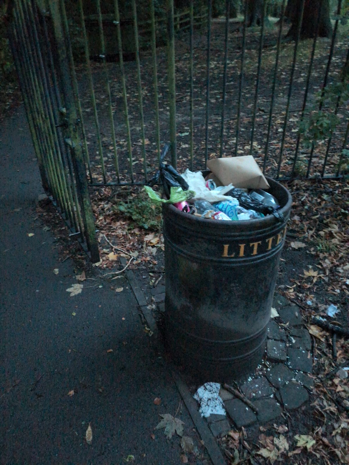 Litter bin