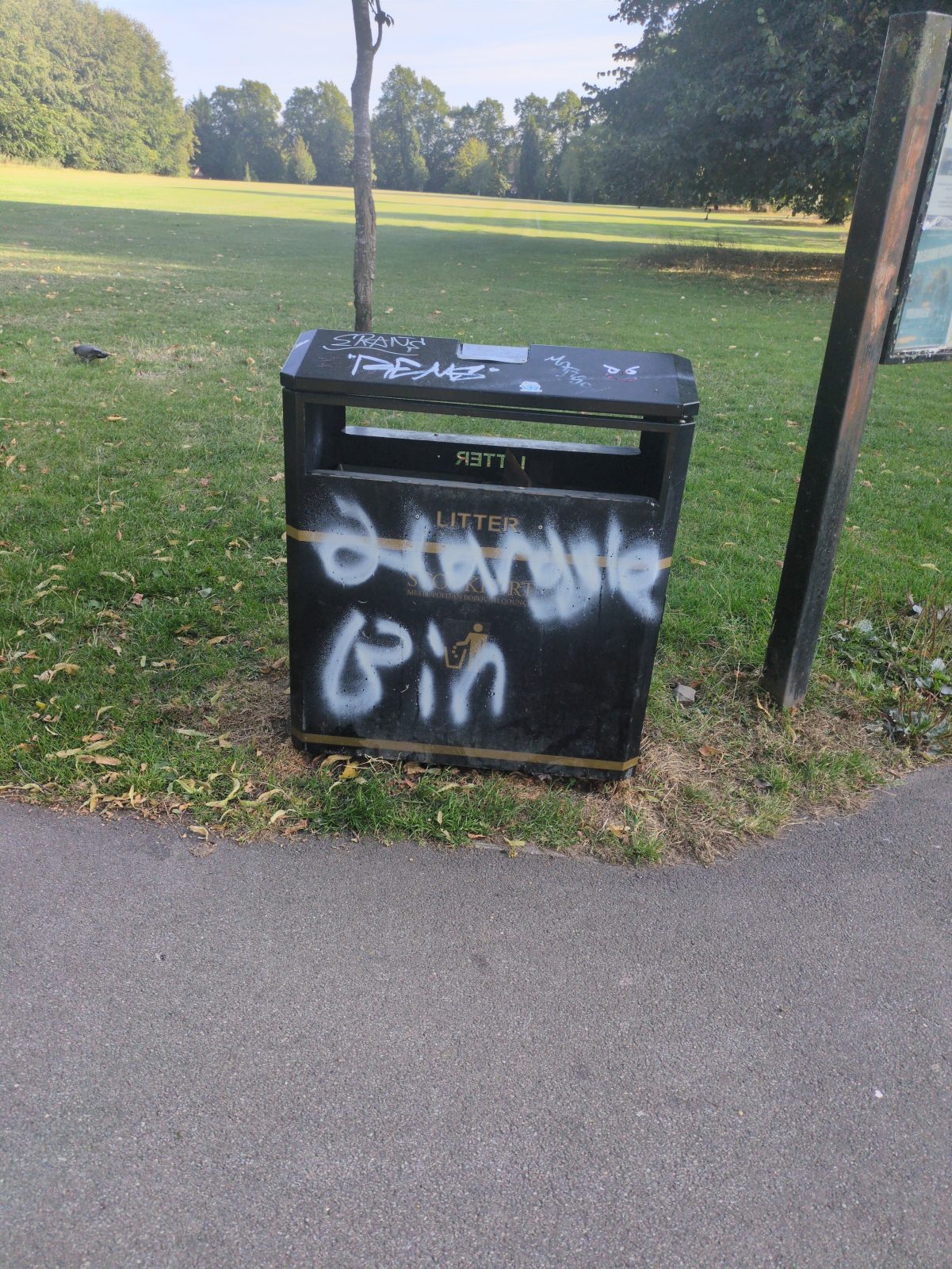 Litter bin