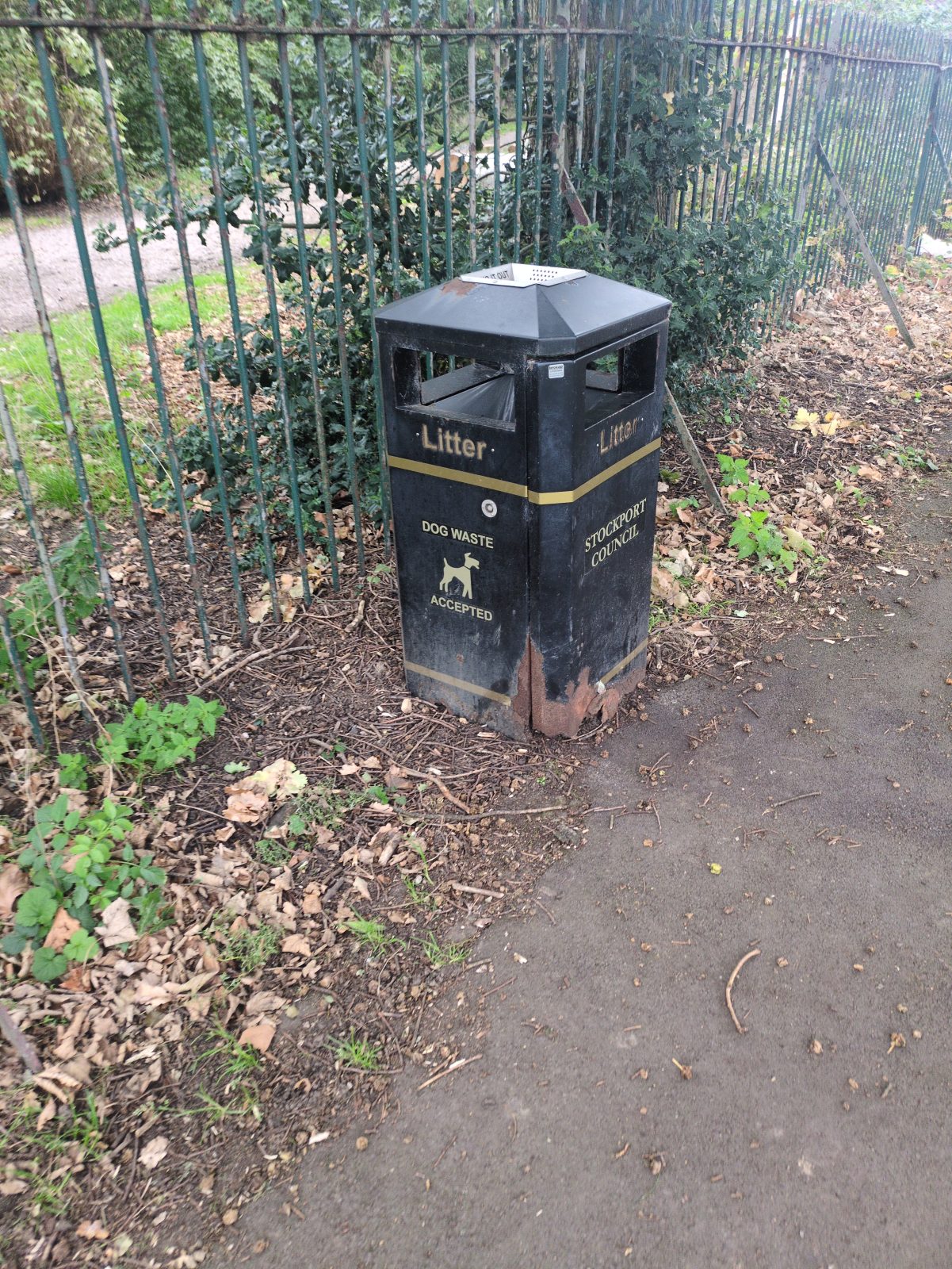 Litter bin
